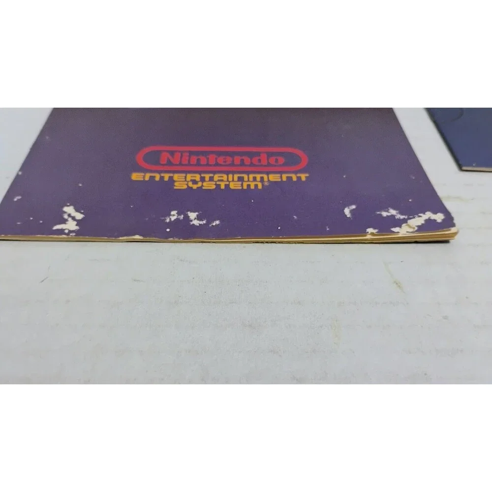 VINTAGE 1988 NINTENDO NES CONTROL DECK & LIGHT ZAPPER INSTRUCTION MANUAL LOT